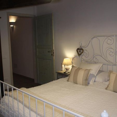 Maison Del Borgo กอลเลวัลเดลซา ภายนอก รูปภาพ