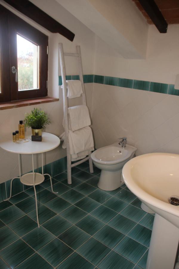 Maison Del Borgo กอลเลวัลเดลซา ภายนอก รูปภาพ